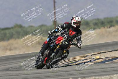 media/Oct-13-2025-Moto Forza (Mon) [[a66d839500]]/3-B Group/Session 3 (Turn 16)/